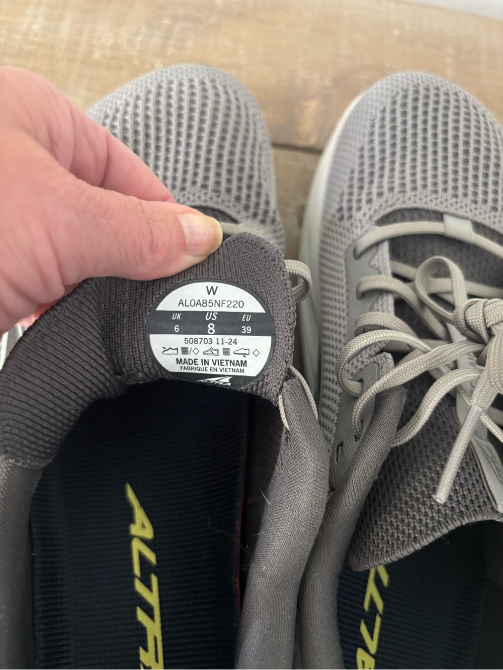 Altra Women's Gray Athletic Running Shoes - Picture 6 of 6